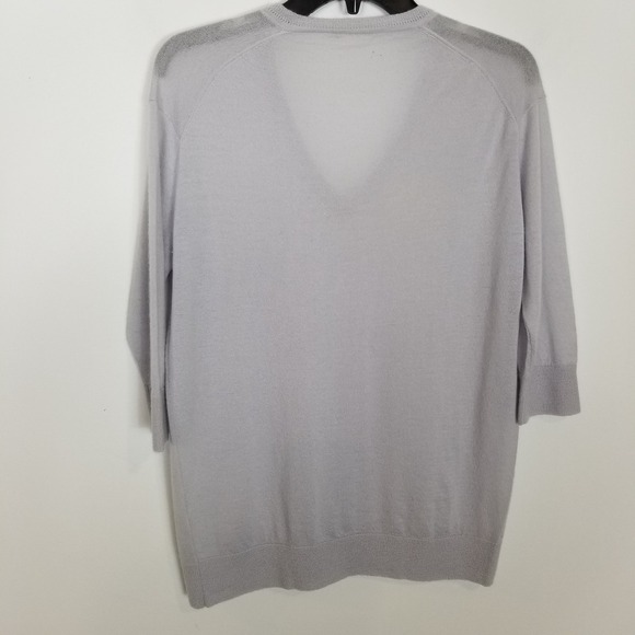 6397 Women 100% Cashmere Sweater Pullover Sz M Light Lilac V Neck Soft Cozy - Picture 5 of 7